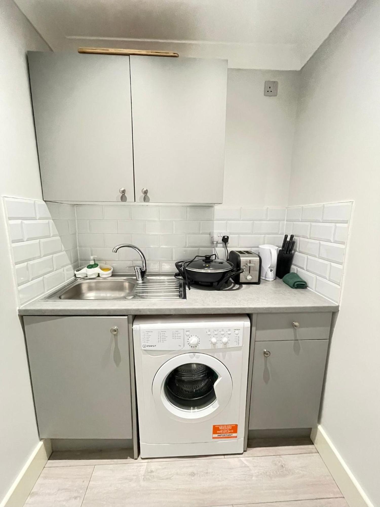 Green Lanes Appartement Londen Buitenkant foto